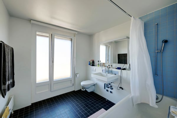 2½ ZIMMER-ATTIKAWOHNUNG IN BERN - LÄNGGASSE, MÖBLIERT, TEMPORÄR 7