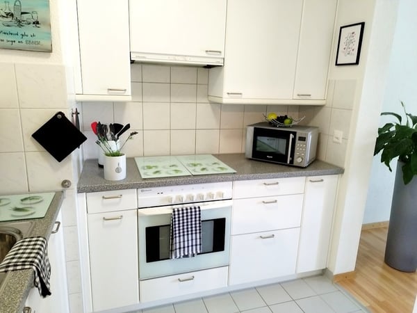 2½ ZIMMER-ATTIKAWOHNUNG IN AU (ZH), MÖBLIERT, TEMPORÄR 4