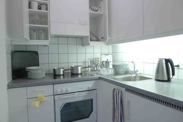 2 ZI-WOHNUNG IN ZÜRICH - KREIS 1 NIEDERDORF, MÖBLIERT 5