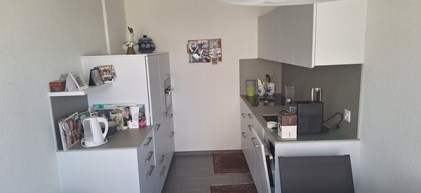 2½ ZI-WOHNUNG IN LACHEN (SZ), MÖBLIERT, TEMPORÄR 5