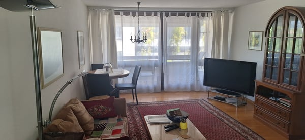2½ ZI-WOHNUNG IN LACHEN (SZ), MÖBLIERT, TEMPORÄR 1