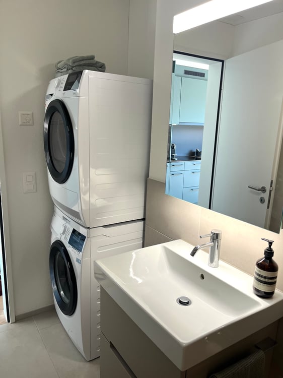 2½ ZI-WOHNUNG IN RORSCHACH (SG), MÖBLIERT, TEMPORÄR 9