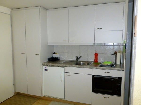 STUDIO IN BOLLIGEN (BE), MÖBLIERT 5