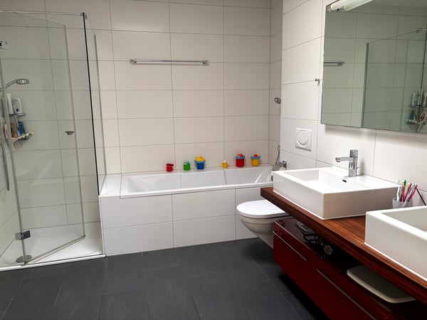 5½ ZIMMER-HAUS IN ZOLLIKOFEN (BE), MÖBLIERT, TEMPORÄR 8