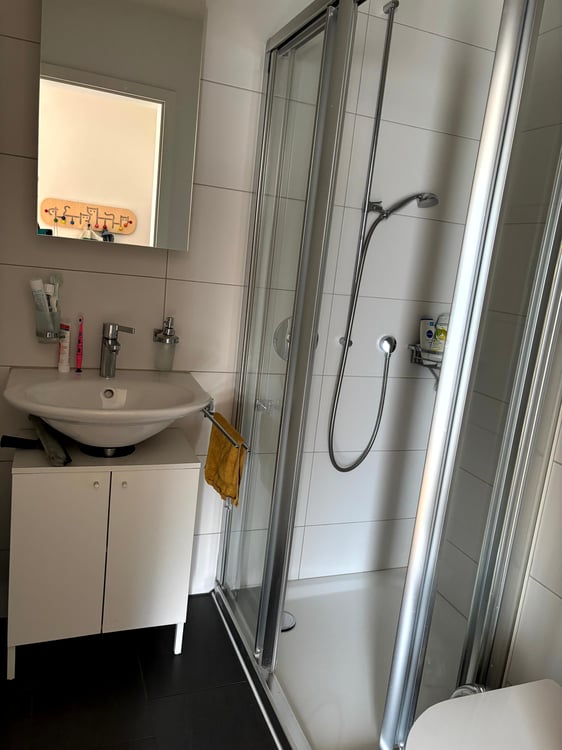 5½ ZIMMER-HAUS IN ZOLLIKOFEN (BE), MÖBLIERT, TEMPORÄR 11