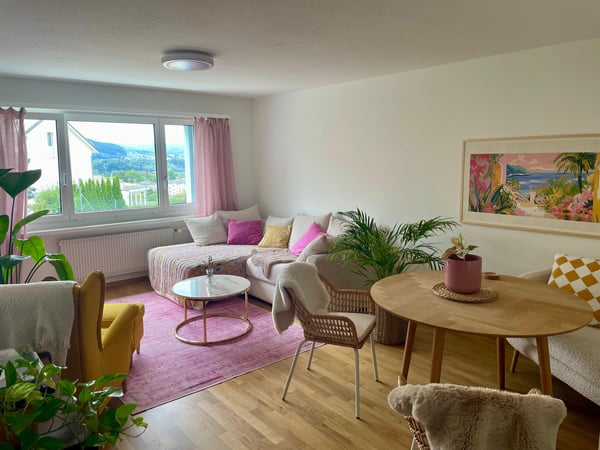 3 ZI-WOHNUNG IN BRONSCHHOFEN (SG), MÖBLIERT, TEMPORÄR 1