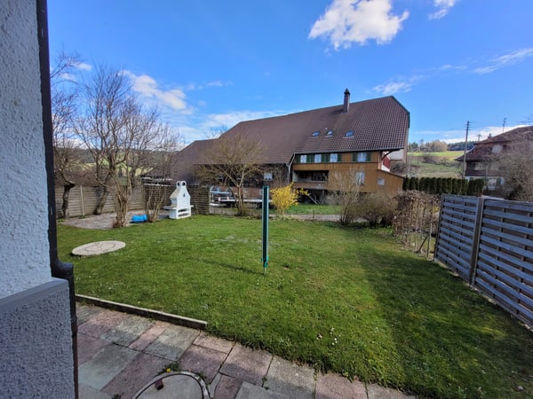 3½ ZI-WOHNUNG IN ENGGISTEIN (BE), MÖBLIERT, TEMPORÄR 10