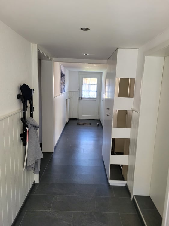 3½ ZI-WOHNUNG IN ENGGISTEIN (BE), MÖBLIERT, TEMPORÄR 9