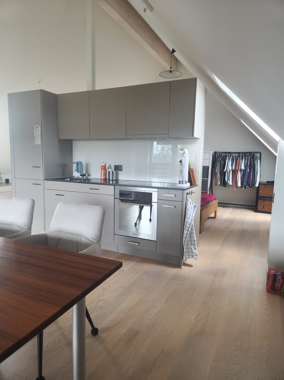 1½ ZI-WOHNUNG IN SEUZACH (ZH), MÖBLIERT, TEMPORÄR 3
