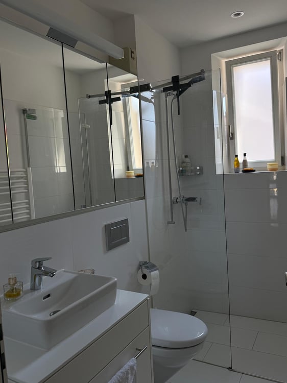 2 ZI-WOHNUNG IN ZÜRICH - KREIS 8 SEEFELD/MÜHLEBACH, MÖBLIERT, TEMPORÄR 8