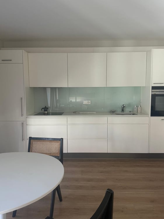 2 ZI-WOHNUNG IN ZÜRICH - KREIS 8 SEEFELD/MÜHLEBACH, MÖBLIERT, TEMPORÄR 2