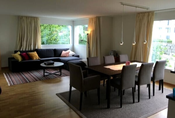 4½ ZI-WOHNUNG IN SCHINDELLEGI (SZ), MÖBLIERT 1