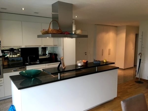 4½ ZI-WOHNUNG IN SCHINDELLEGI (SZ), MÖBLIERT 3