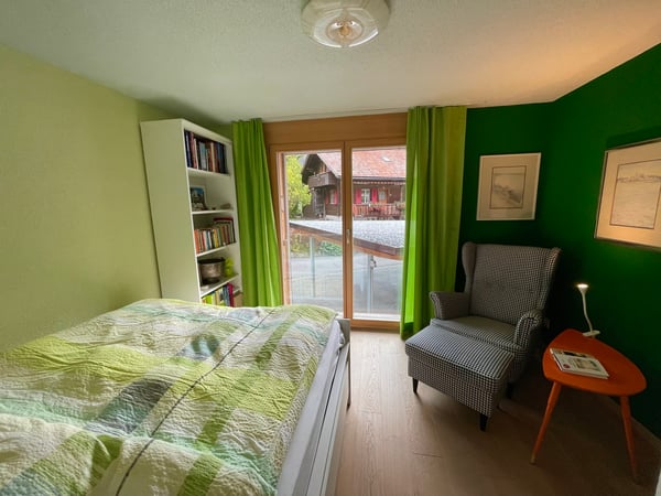 2½ ZI-WOHNUNG IN KANDERSTEG (BE), MÖBLIERT, TEMPORÄR 2