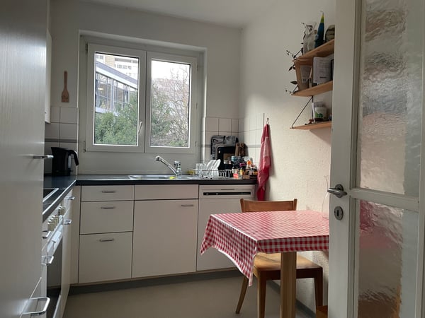 2 ZI-WOHNUNG IN ZÜRICH - KREIS 4, MÖBLIERT, TEMPORÄR 3