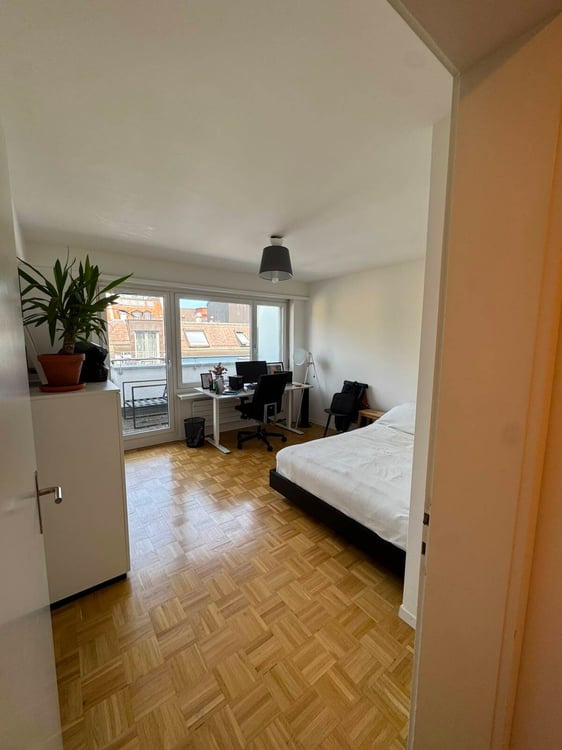 3 ZI-WOHNUNG IN ZÜRICH - KREIS 4 LANGSTRASSE, MÖBLIERT, TEMPORÄR 5