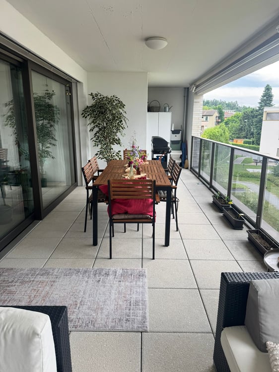 3½ ZI-WOHNUNG IN KLOTEN (ZH), MÖBLIERT, TEMPORÄR 9