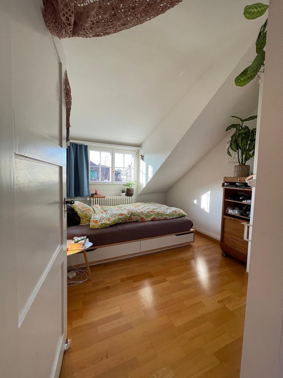 2½ ZIMMER-DACHWOHNUNG IN BERN - KIRCHENFELD, MÖBLIERT, TEMPORÄR 8
