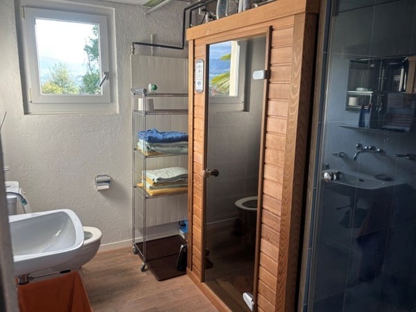 5½ ZIMMER-HAUS IN HOMBRECHTIKON (ZH), MÖBLIERT, TEMPORÄR 10