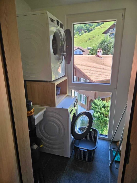 4½ ZI-WOHNUNG IN EMMETTEN (NW), MÖBLIERT, TEMPORÄR 6