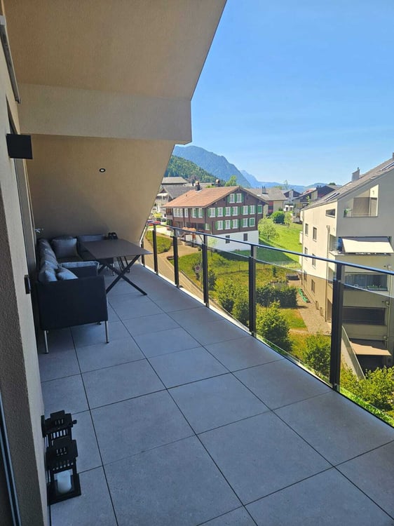 4½ ZI-WOHNUNG IN EMMETTEN (NW), MÖBLIERT, TEMPORÄR 5