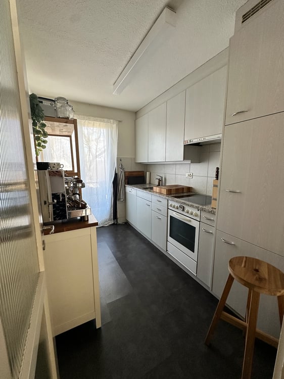 4½ ZI-WOHNUNG IN THALWIL (ZH), MÖBLIERT, TEMPORÄR 3