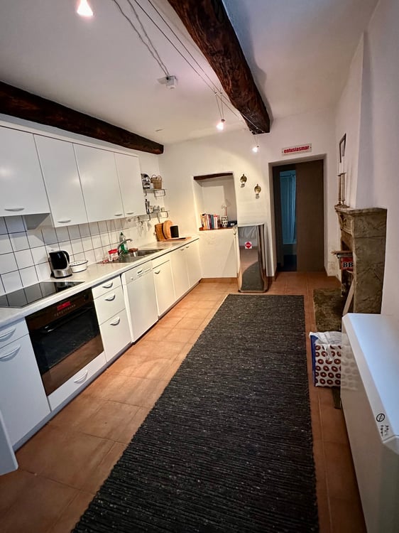 3 ZI-WOHNUNG IN PUGERNA (TI), MÖBLIERT, TEMPORÄR 2