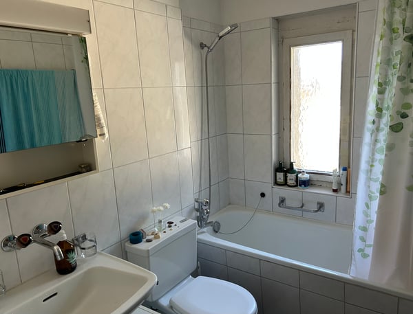 3 ZI-WOHNUNG IN ZÜRICH - KREIS 4 AUSSERSIHL, MÖBLIERT, TEMPORÄR 5