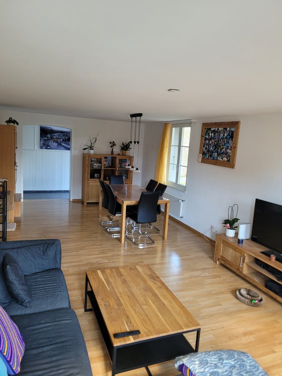 3½ ZI-WOHNUNG IN ENGGISTEIN (BE), MÖBLIERT, TEMPORÄR 2