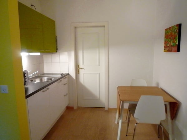 2 ZI-WOHNUNG IN BERN - OSTRING, MÖBLIERT 4