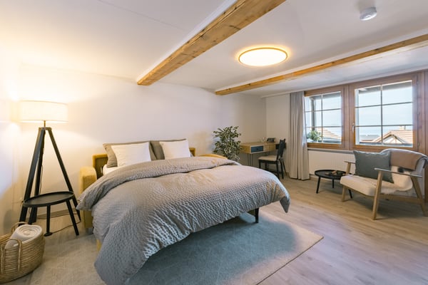 2½ ZI-WOHNUNG IN LEISSIGEN (BE), MÖBLIERT, TEMPORÄR 2