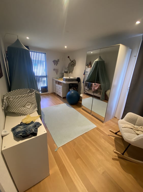 5½ ZIMMER-HAUS IN DORF (ZH), MÖBLIERT, TEMPORÄR 6