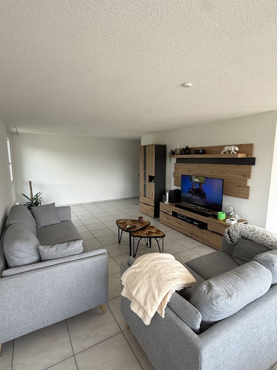 3½ ZI-WOHNUNG IN IPSACH (BE), MÖBLIERT, TEMPORÄR 2