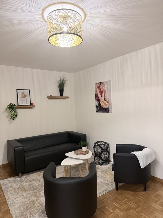 2½ ZIMMER-MAISONETTEWOHNUNG IN ZÜRICH - KREIS 8 SEEFELD/MÜHLEBACH, MÖB 7