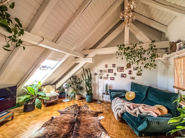 3½ ZIMMER-ATTIKAWOHNUNG IN ZÜRICH - KREIS 3 WIEDIKON, MÖBLIERT, TEMPOR 2