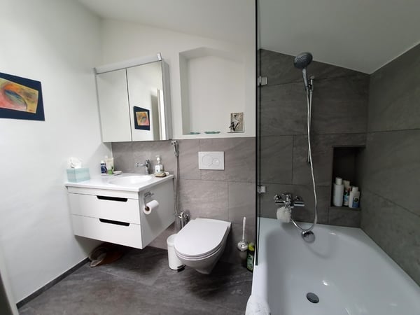 3½ ZIMMER-LOFT IN ZIZERS (GR), MÖBLIERT, TEMPORÄR 4