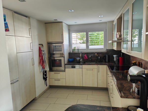 4½ ZIMMER-MAISONETTEWOHNUNG IN LAUSEN (BL), MÖBLIERT, TEMPORÄR 5