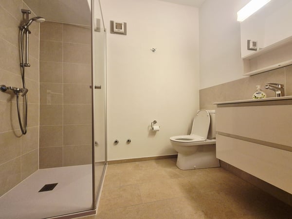 1½ ZI-WOHNUNG IN VACALLO (TI), MÖBLIERT 6