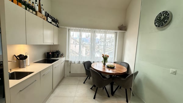 2½ ZIMMER-MAISONETTEWOHNUNG IN ZÜRICH - KREIS 1 ALTSTADT, MÖBLIERT, TE 2