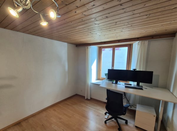 1½ ZI-WOHNUNG IN TAMINS (GR), MÖBLIERT, TEMPORÄR 3