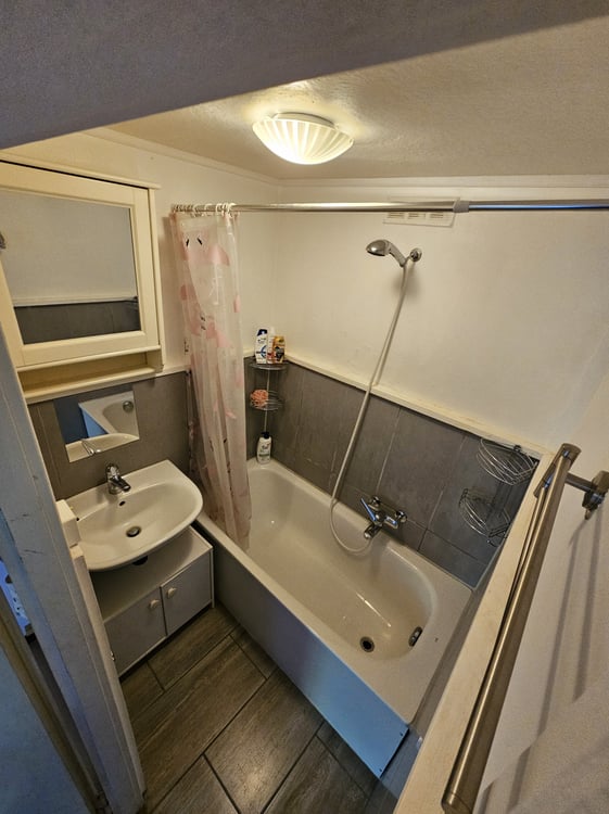2½ ZI-WOHNUNG IN BELP (BE), MÖBLIERT, TEMPORÄR 7