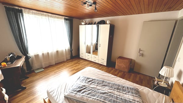 2½ ZI-WOHNUNG IN THUN (BE), MÖBLIERT, TEMPORÄR 9