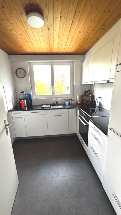 2½ ZI-WOHNUNG IN THUN (BE), MÖBLIERT, TEMPORÄR 6