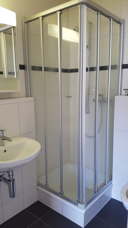 Moderne 1 1/2-Zimmerwohnung 9