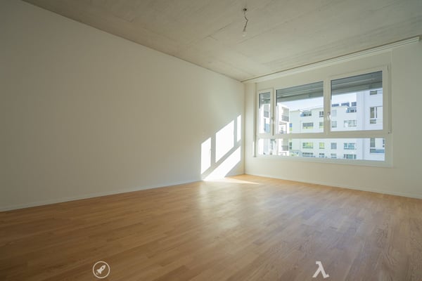 möbliertes WG-Zimmer mit eigenem Bad / chambre meublée en colocation avec salle de bain privée 3