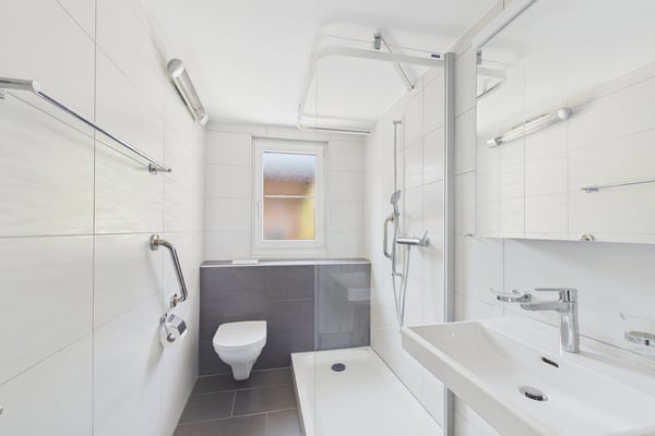 Viel Platz, viel Charme, viel Potenzial – Einfamilienhaus in Gurmels 10