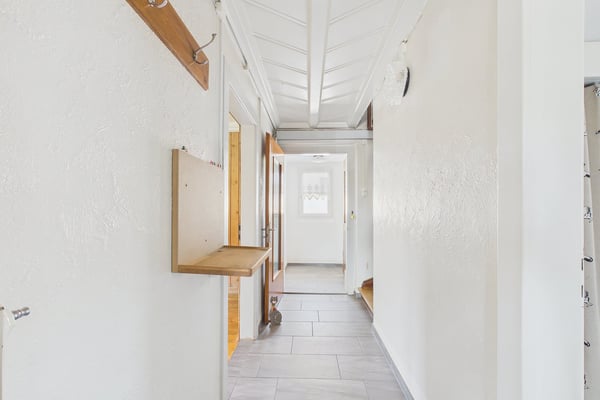 Viel Platz, viel Charme, viel Potenzial – Einfamilienhaus in Gurmels 12