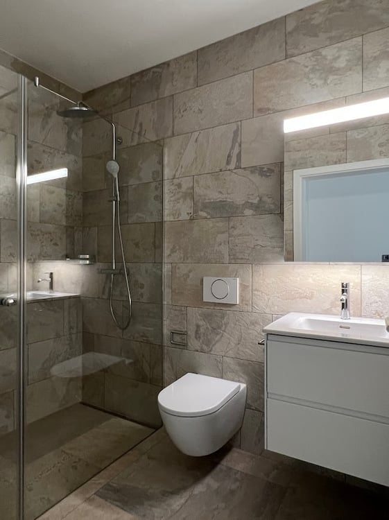 5.5-Zimmerwohnung im Eigentumsstandard -Neubau 5
