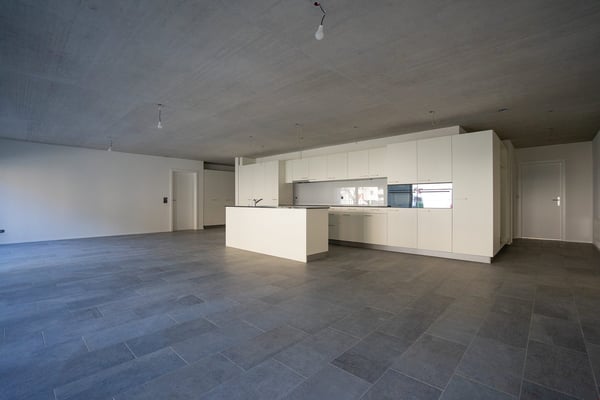 möbliertes WG-Zimmer mit eigenem Bad / chambre meublée en colocation avec salle de bain privée 4