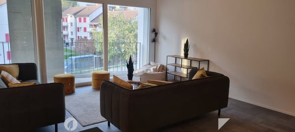 möbliertes WG-Zimmer mit eigenem Bad / chambre meublée en colocation avec salle de bain privée 2